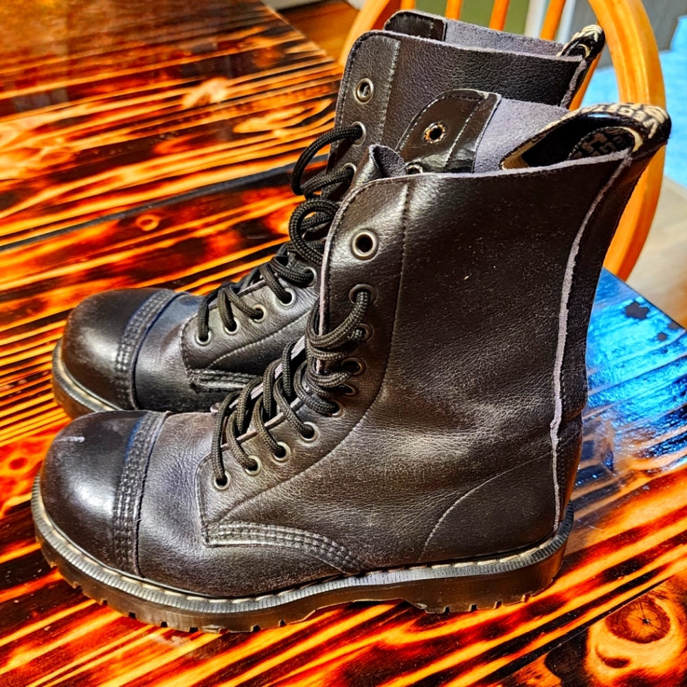 Vegitarian Shoes Black Leather Combat Boots